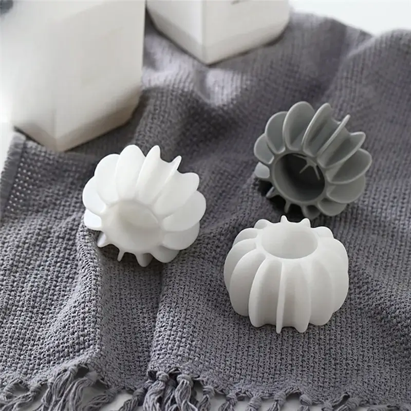 Silicone Laundry Ball Anti-Knot & Deep Clean